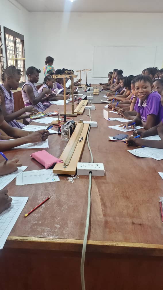 MGHS science laboratory